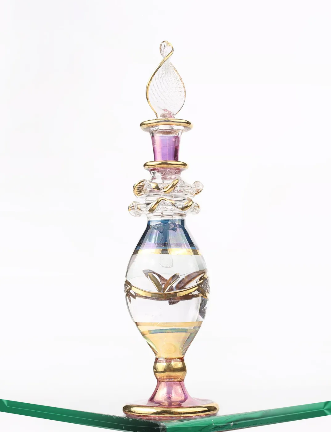 Flacon de parfum oriental doré