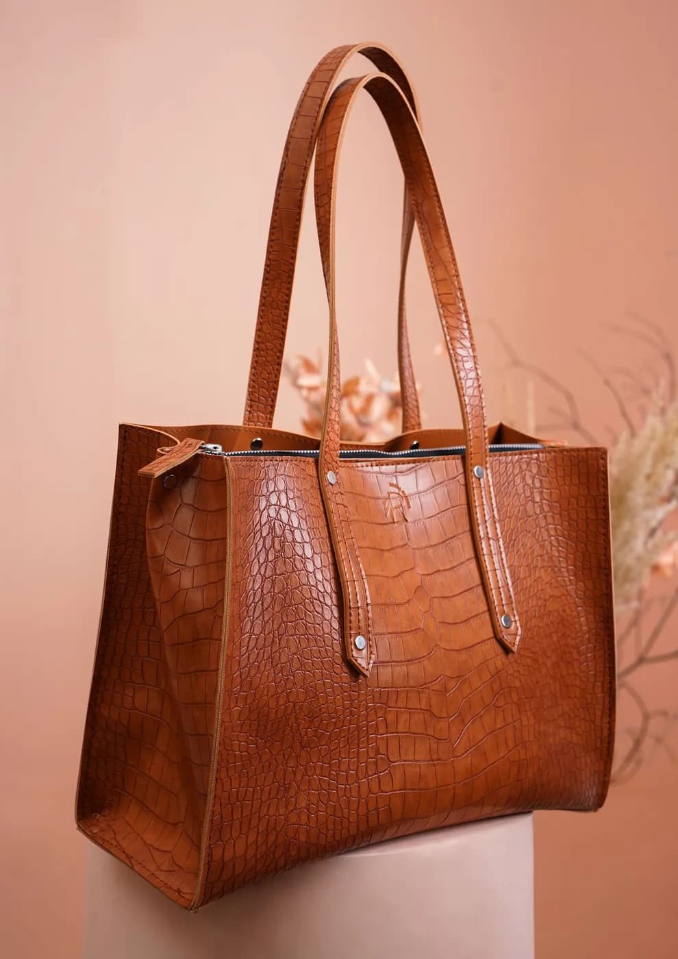 Sac cabas en cuir cognac